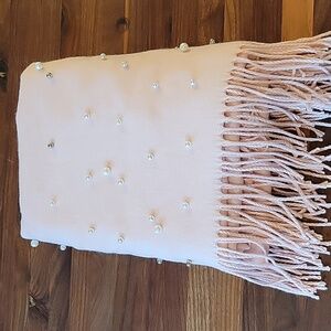 DOGHOUSE PEARLS CASHMERE PASHMINA